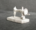 Hand Sewing Machine 1/24