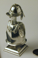 MEDIAEVAL ARMOUR in natural pewter